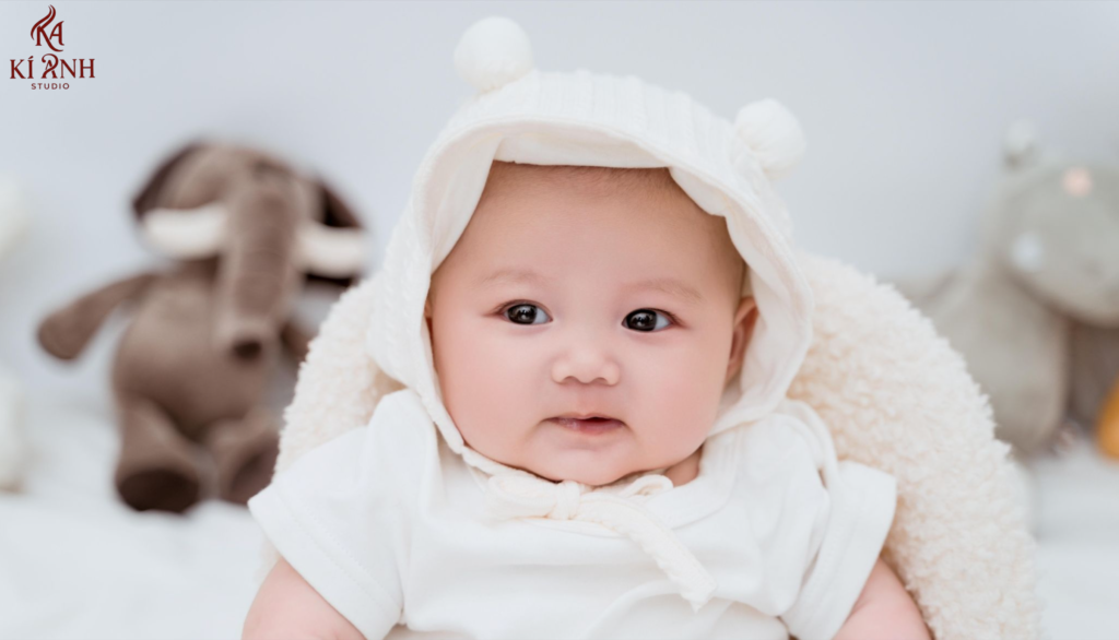 Chụp Ảnh Cho Bé Yêu