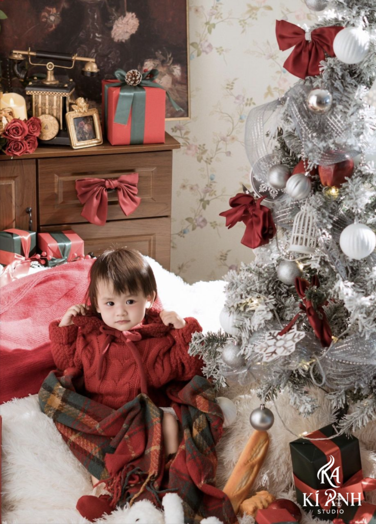 Chụp ảnh giáng sinh cho bé