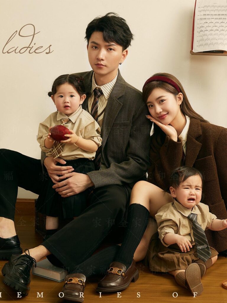 chụp ảnh gia đình 4 người 